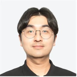 김윤섭